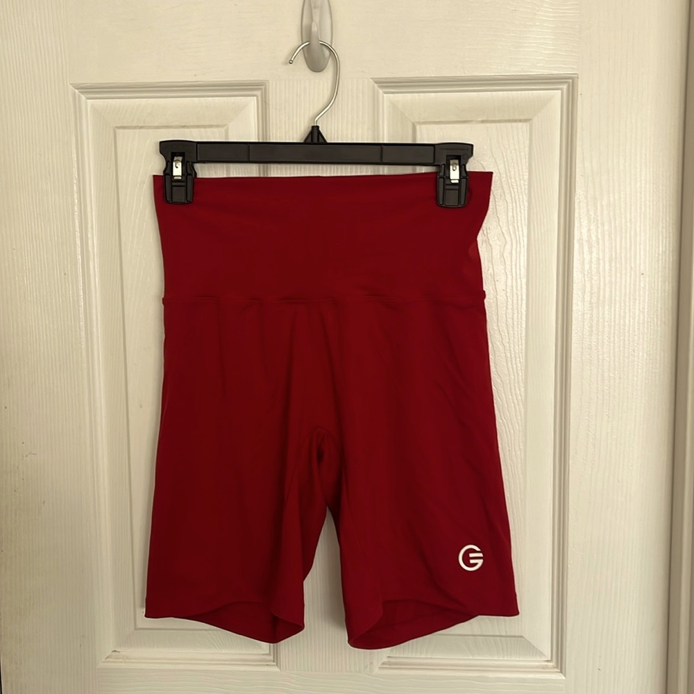 Grrrl Red Cloud Shorts size Weili/ Victoria